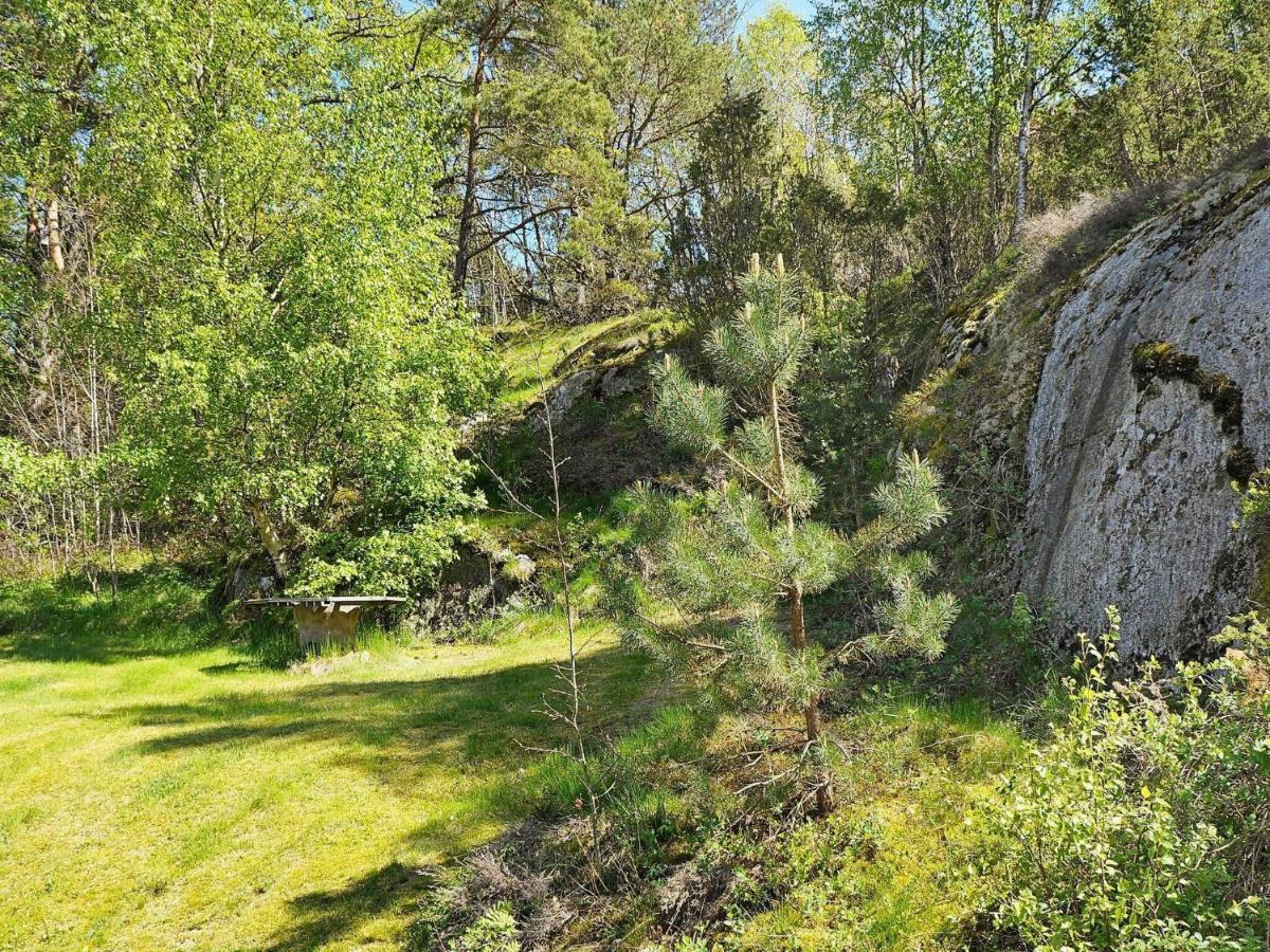 4 Person Holiday Home In Hen N Nösund Exterior foto