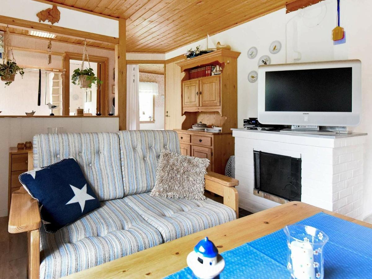 4 Person Holiday Home In Hen N Nösund Exterior foto